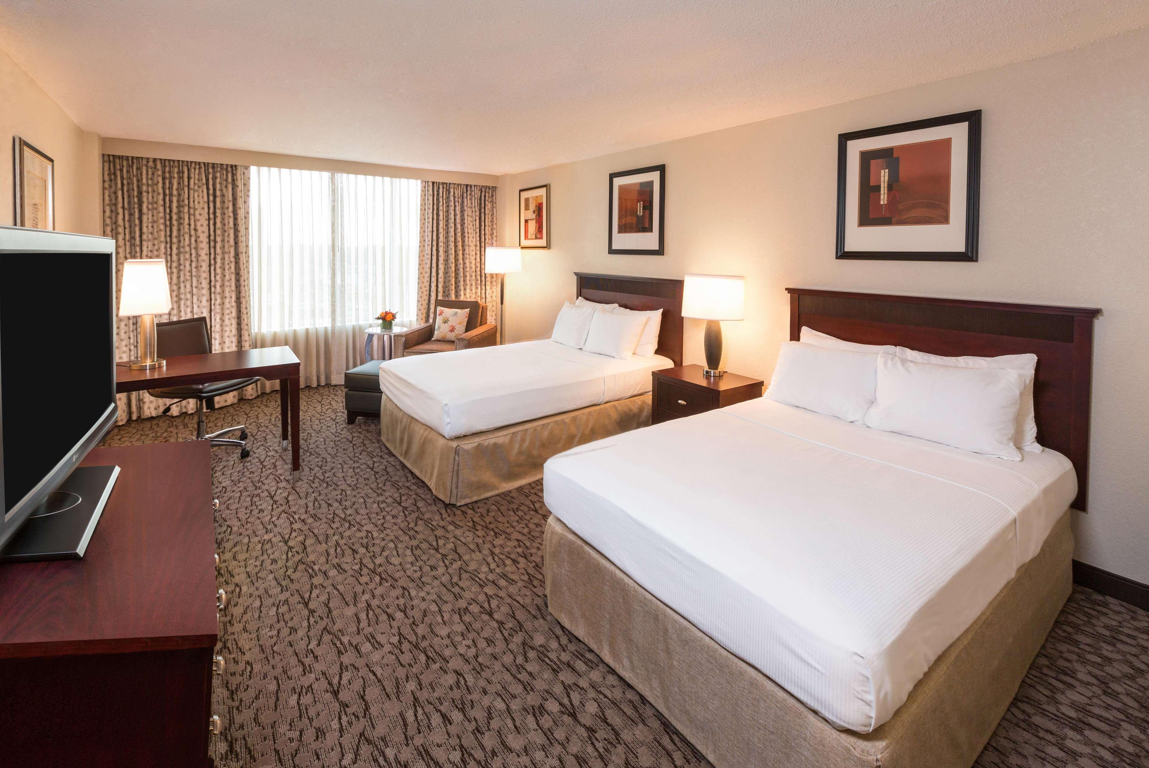 DoubleTree by Hilton Lafayette Hotell Eksteriør bilde