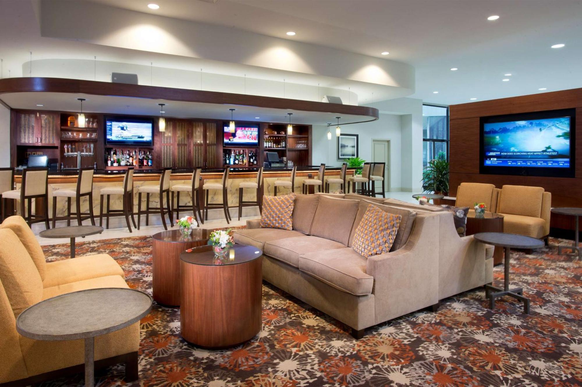 DoubleTree by Hilton Lafayette Hotell Eksteriør bilde