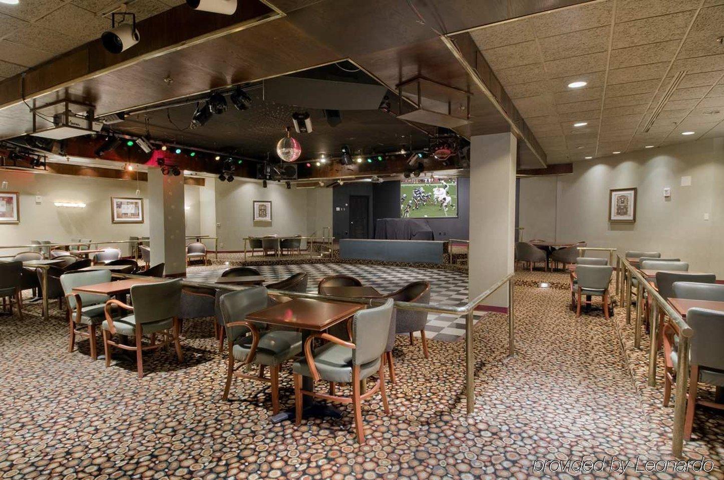 DoubleTree by Hilton Lafayette Hotell Restaurant bilde